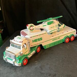 HESS Gasoline Semi Truck carrying helicopter Toy 2010 Toy plays sounds